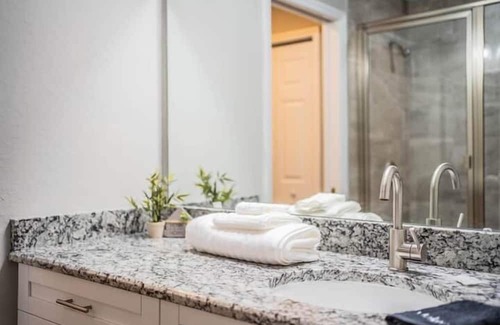 Bartow Appartement | 3 Bedroom 717811 by Houzlet