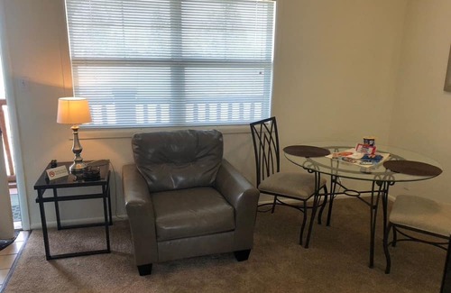 Baseline Sub Appartement | Fully Furnished, All-Inclusive, Flexible Lease Terms!