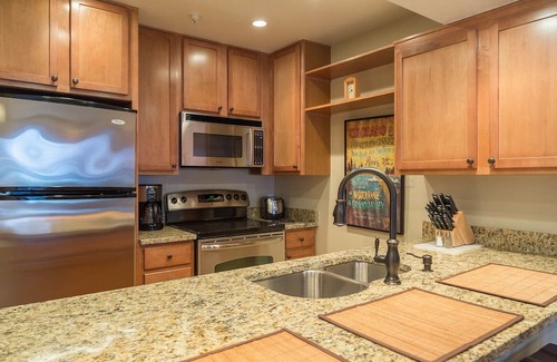 Glenwood Grove - North Iris Copropriété | All-Inclusive luxury condo close to downtown Boulder Colorado