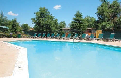 Boulder Appartement | Furnished All Inclusive 1 Bedroom Condo Two Blocks East of CU