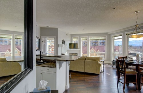 North End Copropriété | Bayview Getaway