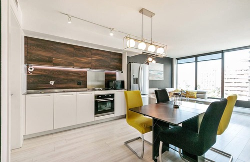 Downtown Vancouver Copropriété | D4 - Amazing Junior 2 Bedroom, Central Location + AC