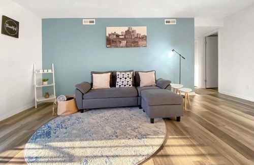 Winston - Salem Copropriété | 2BR-2BA Near Downtown, WFU & Hospital! 50% off 30+days