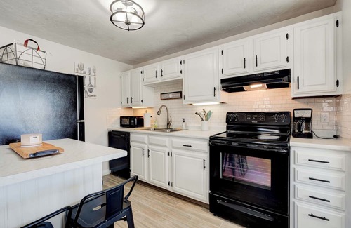 Bristol Copropriété | Cozy updated Condo on Newfound Lake with water view