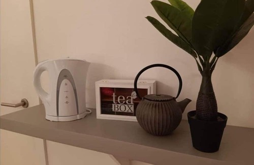 Jumet Appartement | The Luxury White Suite
