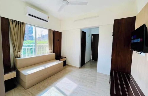 Kandivali East Appartement | 1BHK suite by THE BNB STAY at Malad West