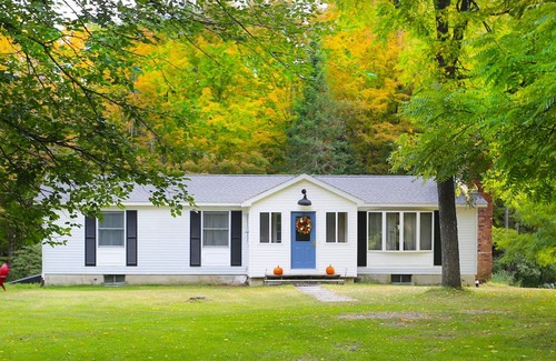 Surprise Maison | Northern Catskills Unique Nature Experience -Secluded, yet Close to Everything!