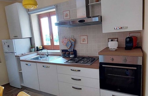 Monterosso Calabro Appartement | Apartment at Aunt Maria's along the path of the Kalabria Coast to Coast