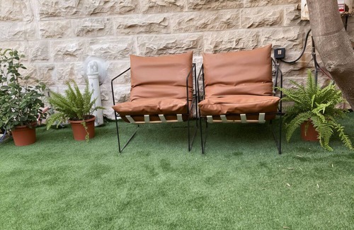 Katamon Appartement | Beautiful 3-bedroom with Outdoor Space in Old Katamon