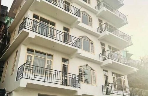 Shimla Copropriété | Dreamville Stays Shimla - Luxury Homestay and B&B unit 4