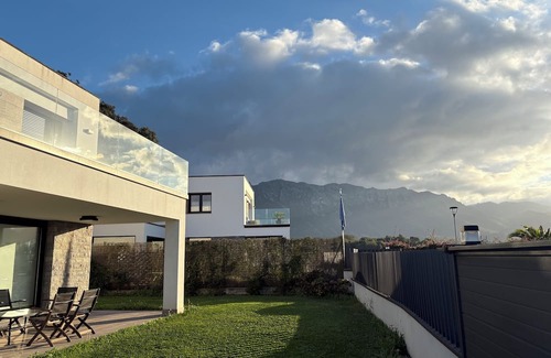 Llanes Chalet De Ski | Wonderful house la llavandera