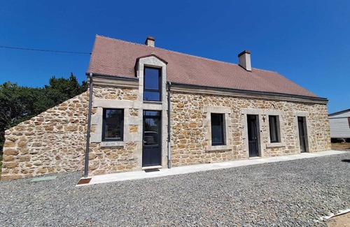 Ceaulmont Maison | Maison neuve 2 chambres au calme à Ceaulmont