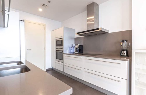 Diagonal Mar i el Front Maritim del Poblenou Appartement | Luxury Apartment with direct Sea View and Terrace!