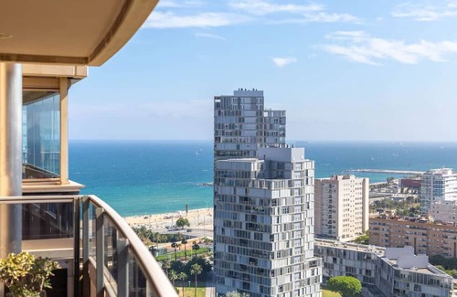 Diagonal Mar i el Front Maritim del Poblenou Appartement | Penthouse Duplex with whole City and Sea Views!