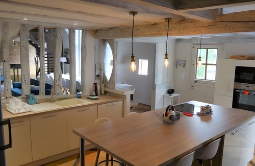 Saint-Laurent-des-Hommes Maison | Gîte La Périgourdine