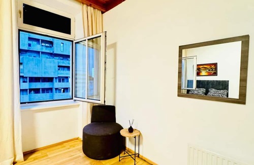 Grinzing Appartement | Lovely Room in Shared Apart | 10 Min to FAC Platz