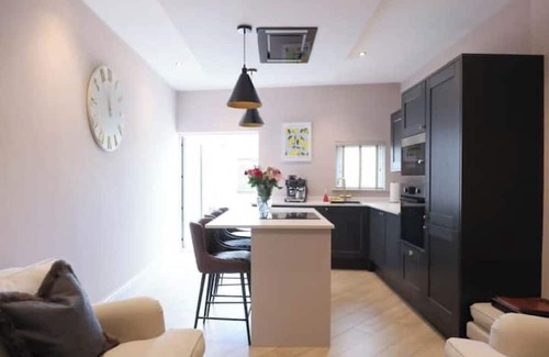Thornhill Maison | Maison on the Brae