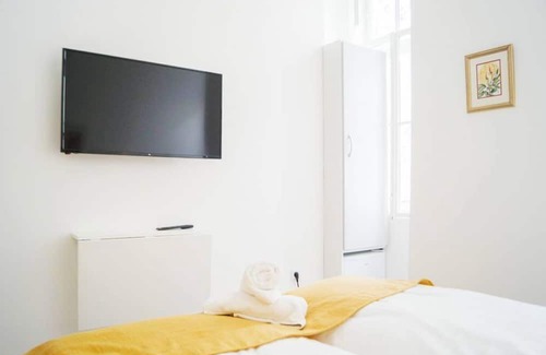 Mariahilf Hôtel | Comfortable Hotel Room for 2