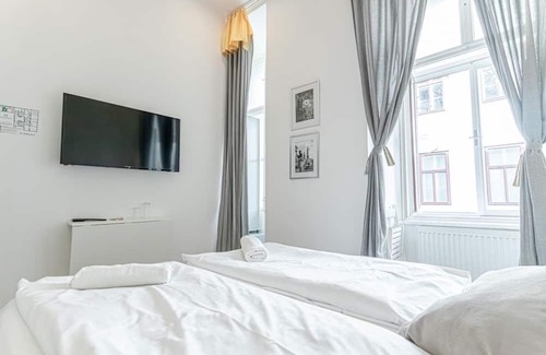 Mariahilf Hôtel | Affordable Hotel room for 2