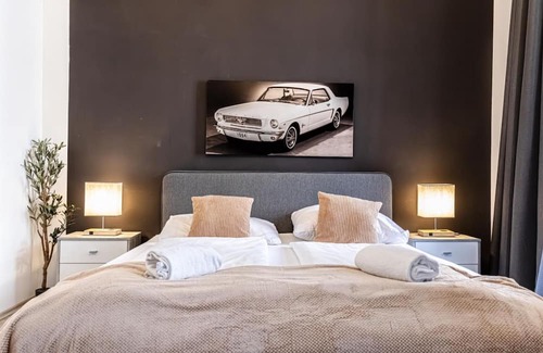 Mariahilf Hôtel | Cozy Hotel Room with View | Mariahilferstr