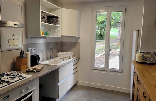 Maurens Maison | Lake House – A Tranquil Escape