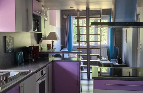 Honguemare-Guenouville Maison | Charming 1-bedroom house in beautiful Honguemare-Guenouville with AC