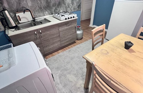 Ankara City Center Copropriété | Wonderful 1-bedroom condo/house in Ankara