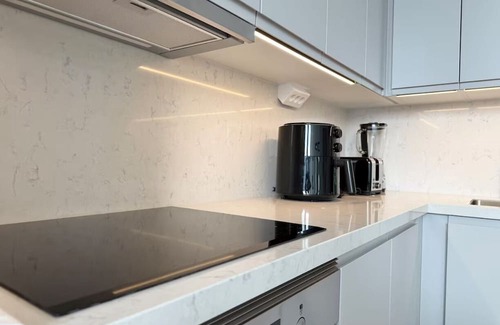 Lundby Appartement | Luxury Apt Karlatornet - 2BR - Spa - Gym - City