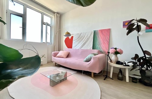 Shijingshan Appartement | 2-bedroom apartment with mountain view 8 minutes to the metro,most livable area