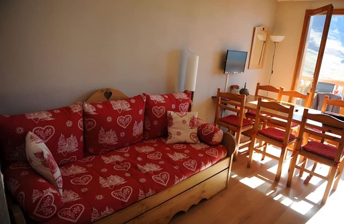 Montgellafrey Appartement | Apartment for 6 People, Saint François Longchamp (1650 m) Ski St François Longchamp