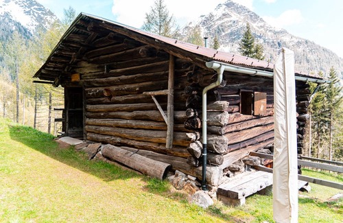 Poschiavo Cottage | Idyllically secluded Maiensäss