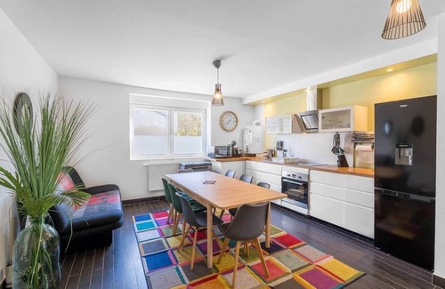 Woippy Appartement | Private room 23m² + Sofa bed - WIFI - 120m² - France