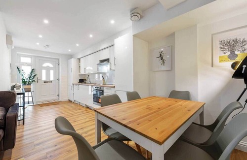 Tufnell Park Appartement | Private En-Suite 3-Bedroom Flat in Tufnell Park
