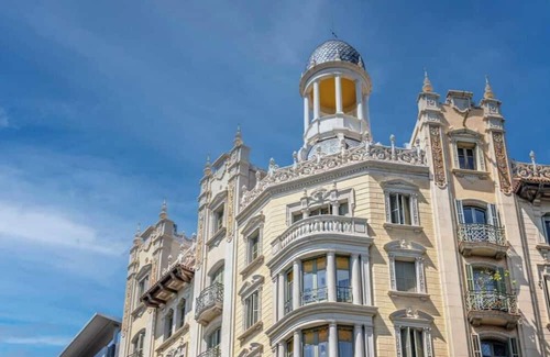 Eixample Appartement | 4-bedroom apartment in fantastic Barcelona with AC