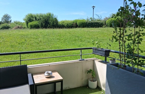 Nangy Appartement | CosyMontBlanc apartment in residence with swimming pool, between lakes and mountains.