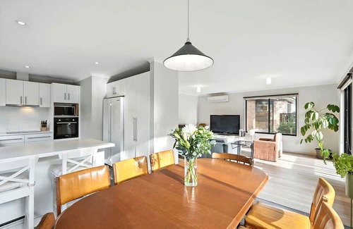 Geilston Bay Appartement | Tranquil Bush Outlook Near City