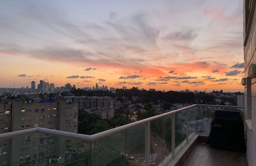Tel Aviv Appartement | Cozy Mini Penthouse in North TLV 115Sqm - MAMAD