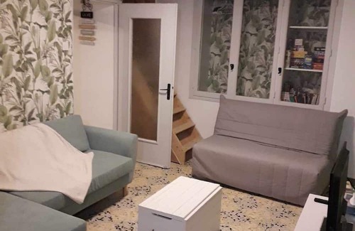 Saint-Julien-en-Saint-Alban Appartement | T2 in charming Ardèchois village