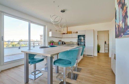 Poteries Appartement | Stunning 1BR Flat with Terrace and private parking