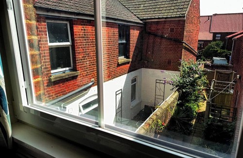 Cromer Maison | Brookley House Cromer Coast (5 Bed 8 Guests)