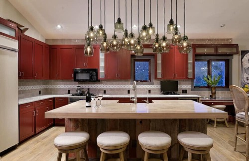 Basalt Maison | Beautiful & Spacious Basalt Home with Mountain Views
