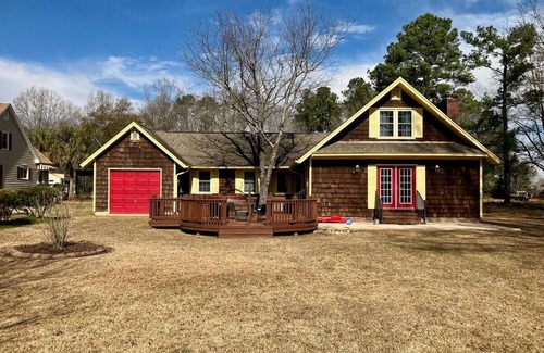 Summerton Maison | Sweet Marion - Dock + Boat Ramp + Spa + Lakefront