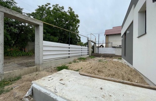 Durlesti Maison | Nice small house with a great view.