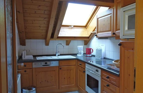 Sipplingen Appartement | Gemütliche 65 m² DG- Fewo mit Einmaligem See-und Bergblick in Sipplingen