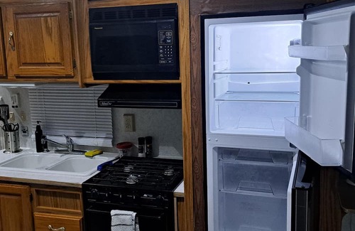 Cloquet Location De VR | Jayco n1 queen 2 doubles lots of living space AC furnace wifi 2tvs fridge stove