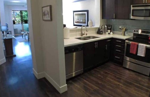Westwood Appartement | 2 Bed Apartment in a Full Service Building L11-A