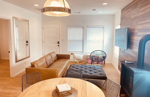 North Central Maison | Downtown 3B/3b kids friendly home in San Mateo