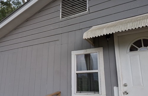 Graceville Appartement | Cozy studio in enjoyable Graceville with WiFi, AC
