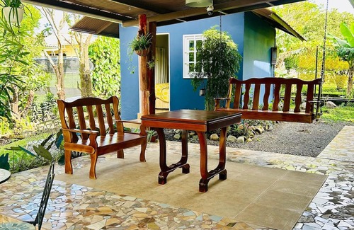 Alto Boquete Cabine | The Blue Summit - a 3-bedroom cabin in peaceful Alto Boquete with WiFi