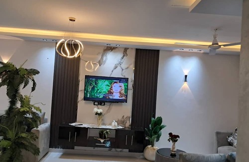Nasr City Copropriété | Phenomenal 2-bedroom condo with AC in Cairo Governorate